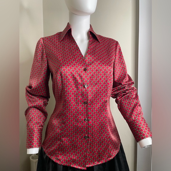 Ann Taylor Tops - Ann Taylor Red and Black Geometric Button Down Shirt
